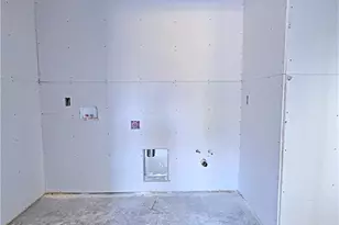 418 Bryan St, Fayetteville, NC 28305 - Photo 4