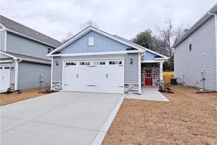 418 Bryan St, Fayetteville, NC 28305 - Photo 1