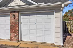 1922 Harcourt Cir, Fayetteville, NC 28304 - Photo 8