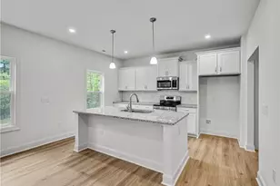 114 Kingwood Dr, Lillington, NC 27546 - Photo 8