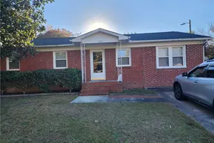 5455 Dodge Ct, Fayetteville, NC 28303 - Photo 2