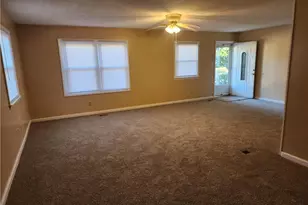 5455 Dodge Ct, Fayetteville, NC 28303 - Photo 4