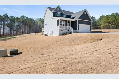 102 Uwharrie Way, Sanford, NC 27330 - Photo 4