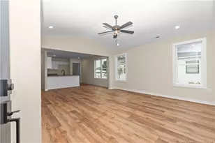 229 E Washington St, Coats, NC 27521 - Photo 6