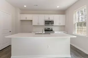 31 Mercer Wy, Spring Lake, NC 28390 - Photo 6