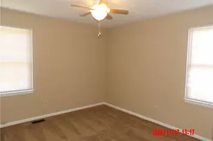 537 Deerpath Dr, Fayetteville, NC 28311 - Photo 6