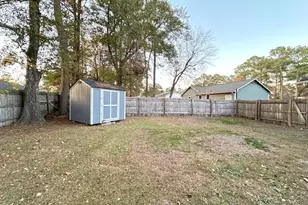 3305 Hunting Bay Dr, Spring Lake, NC 28390 - Photo 4