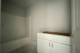 4271 Halkirk Dr, Fayetteville, NC 28312 - Photo 4