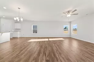 266 Happy Trail Rd, Aberdeen, NC 28315 - Photo 10