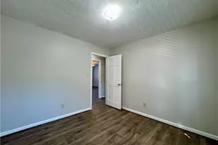 389 Conifer Dr, Fayetteville, NC 28314 - Photo 18