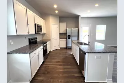 284 Happy Trail Road, Aberdeen, NC 28315 - Photo 2