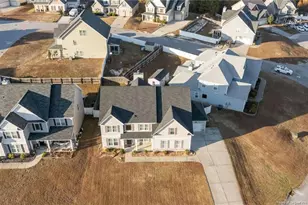 35 Cromwell Cir, Cameron, NC 28326 - Photo 4