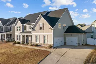 35 Cromwell Cir, Cameron, NC 28326 - Photo 2