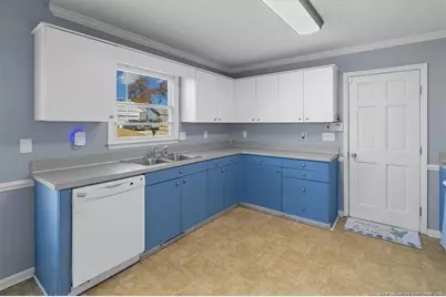 859 Flintwood Road, Fayetteville, NC 28314 - Photo 16