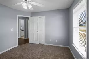 859 Flintwood Rd, Fayetteville, NC 28314 - Photo 36