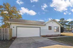 859 Flintwood Rd, Fayetteville, NC 28314 - Photo 4