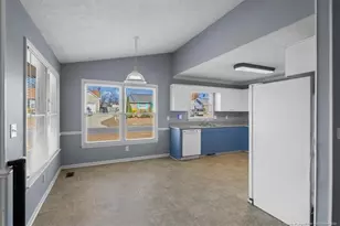 859 Flintwood Rd, Fayetteville, NC 28314 - Photo 14