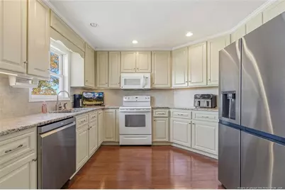 865 Eagles Nest Drive, Sanford, NC 27332 - Photo 20