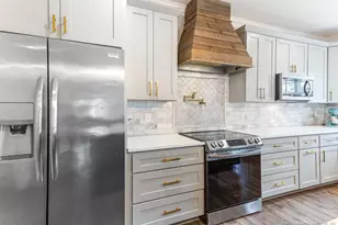 125 Navaho Trail, Sanford, NC 27332 - Photo 14