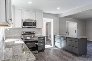 255 Foxcroft Rd, Whispering Pines, NC 28327 - Photo 8