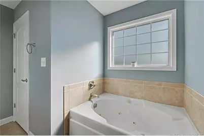 5609 Prestonfield Lane, Hope Mills, NC 28348 - Photo 16