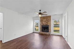 1033 Oakstone Dr, Fayetteville, NC 28314 - Photo 10