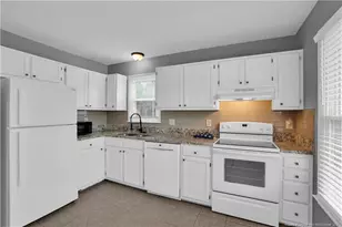 1000 Tyler Dr, Fayetteville, NC 28314 - Photo 8