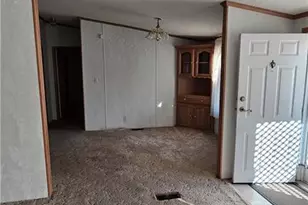 2156 Maxton St, Autryville, NC 28318 - Photo 4