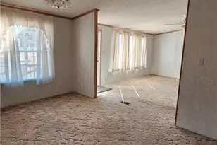 2156 Maxton St, Autryville, NC 28318 - Photo 6