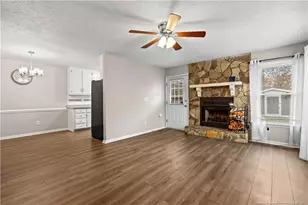 725 Mosswood Ln, Fayetteville, NC 28311 - Photo 4