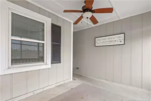 725 Mosswood Ln, Fayetteville, NC 28311 - Photo 2