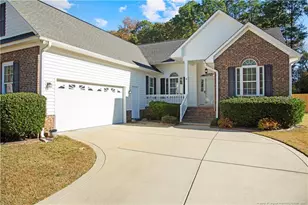 216 Lockhaven Pl, Raeford, NC 28376 - Photo 2