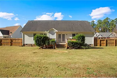 216 Lockhaven Place, Raeford, NC 28376 - Photo 4