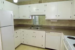 [Address not provided], Fayetteville, NC 28305 - Photo 8