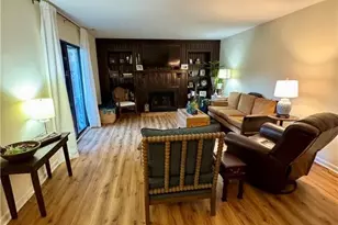 165 Springberry Ln, Chapel Hill, NC 27517 - Photo 2