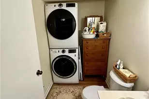 165 Springberry Ln, Chapel Hill, NC 27517 - Photo 14