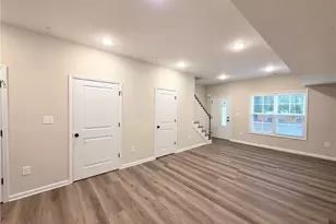 1511 Fort Bragg Rd, Fayetteville, NC 28305 - Photo 8