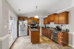 2248 Cliff Swallow Drive, Fayetteville, NC 28306 - Photo 8