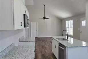 3420 Green Valley Rd, Fayetteville, NC 28311 - Photo 4