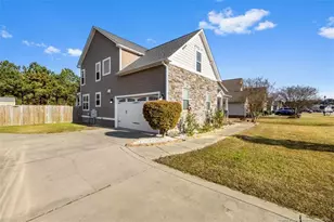 400 Oakridge Dr, Raeford, NC 28376 - Photo 46