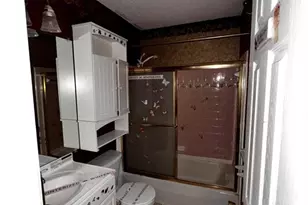 1921 Shiloh Dr, Fayetteville, NC 28304 - Photo 10