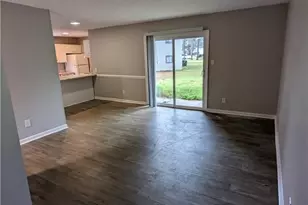 835 Applewood Ln, Fayetteville, NC 28303 - Photo 2