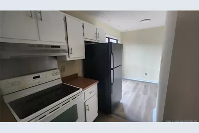 508 Toxaway Court, Fayetteville, NC 28314 - Photo 6