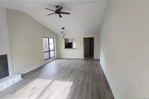 508 Toxaway Ct, Fayetteville, NC 28314 - Photo 4