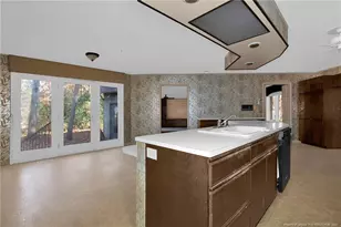 549 Rainforest Rd, Hope Mills, NC 28348 - Photo 8