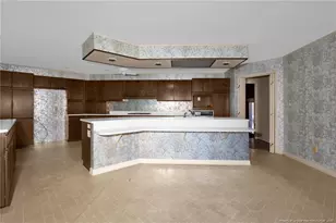 549 Rainforest Rd, Hope Mills, NC 28348 - Photo 6