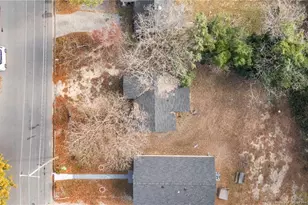 614 Hall St, Laurinburg, NC 28352 - Photo 26