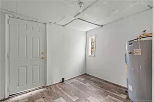 614 Hall St, Laurinburg, NC 28352 - Photo 12