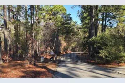 6518 Stone Mountain Farm Road, Fayetteville, NC 28311 - Photo 2