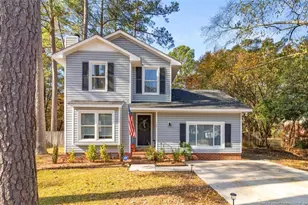 724 Glen Reilly Dr, Fayetteville, NC 28314 - Photo 2